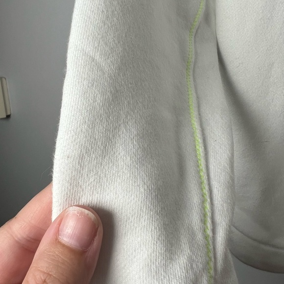 Vineyard Vines White Pullover with Neon Details Girls XL 16 - Picture 5 of 6